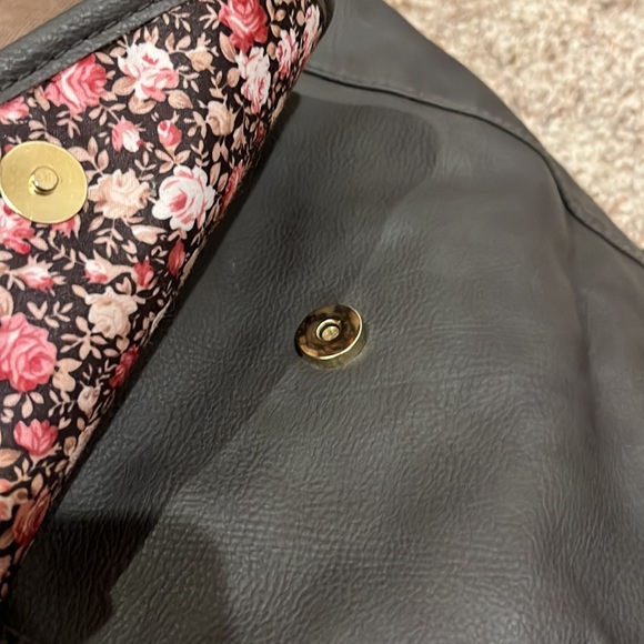 American Eagle Backpack - Picture 2 of 10